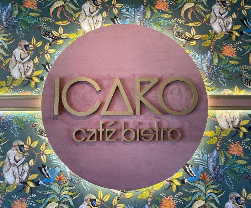 Icaro Café Bistro