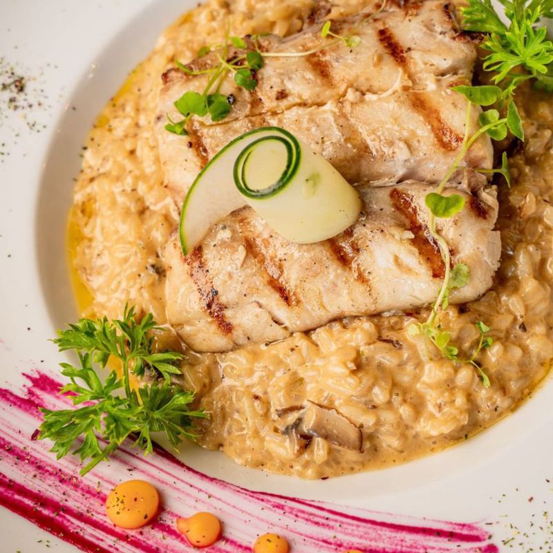 Risotto de Hongos con pesca del día