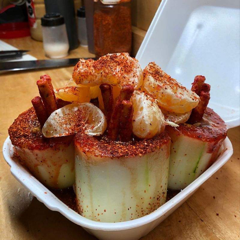 Pepino en 4 partes con mandarina