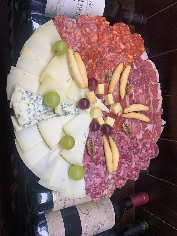 Mixta de ibéricos y quesos
